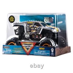 Official Monster Jam Max D Monster Truck Diecast Vehicle 124 Scale