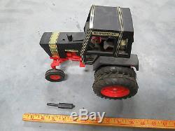 Original Vintage Case 1070 Black Knight Demonstrator Tractor Ertl 1/16 scale