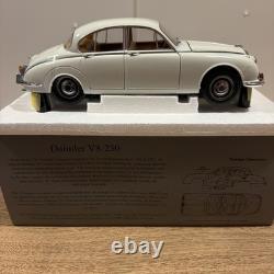 Paragon 1/18 Scale Diecast DC26324A 1967 Daimler V8 250 White