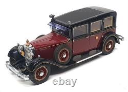 Paul's Model Art 1/24 Scale PMA770 1935 Mercedes Benz TYP 770 Dk Red/Black