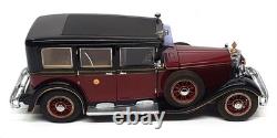 Paul's Model Art 1/24 Scale PMA770 1935 Mercedes Benz TYP 770 Dk Red/Black