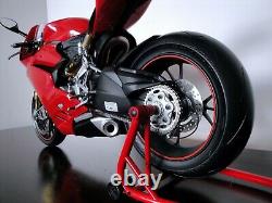 Pocher Ducati Superbike Panigale 1299S 14 scale Diecast Model