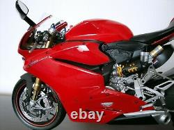 Pocher Ducati Superbike Panigale 1299S 14 scale Diecast Model