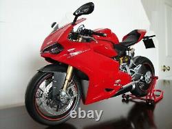 Pocher Ducati Superbike Panigale 1299S 14 scale Diecast Model