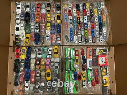 Porsche Collection lot with 1000 different Porsche scale models 1/24 1/43 1/64