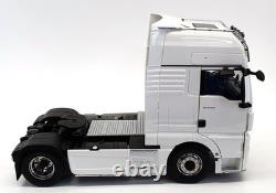 Premium ClassiXXS 1/18 Scale Model Truck PCL30201 2018 MAN TGX XXL White