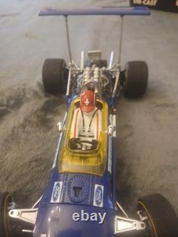 Quartzo 118 Scale 18212Lotus 49B. Jo Siffert1st 1968 British GP with Driver