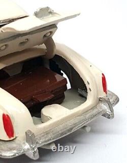 RM Collectables Spot-On Based 1/42 Scale RMSO-01 Jaguar MK X Cream