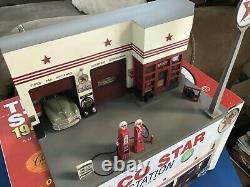 Rare1940. TEXACO, PETROL SERVICE STATION GARAGE DIORAMA. 1/43 Scale. CORGI DINKY