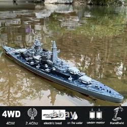 Remote Controlled Warship 1/360 Scale 28 Inch RC Ship 20-25km/h On Lake