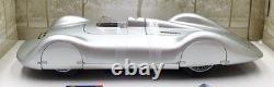 Revell 1/18 Scale 08420 Auto Union Typ C World Record Car Silver