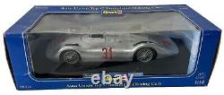 Revell 1/18 Scale Diecast Car 08436 Auto Union Typ C Stromline Racing #31 Silver