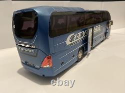 Revell Neoplan City liner. 124 Scale Built Up