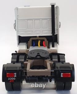 Road Kings 1/18 Scale Model Truck RK180091 1982 DAF 3300 Space Cab