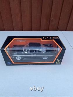 Road Signature 1961 DeSoto Adventurer 1/18 Scale Black Lucky Die Cast New Boxed