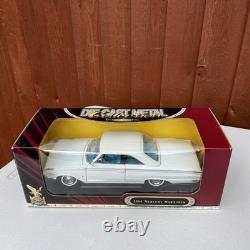 Road Signature 1964 MERCURY Marauder Coupe 1/18 Scale White with Tiffany Blue