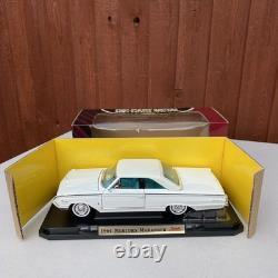 Road Signature 1964 MERCURY Marauder Coupe 1/18 Scale White with Tiffany Blue