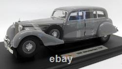 Signature 1/18 Scale diecast car 18129 1938 Mercedes Benz 770K Grey
