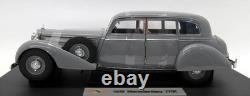 Signature 1/18 Scale diecast car 18129 1938 Mercedes Benz 770K Grey