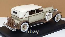 Signature Models 1/18 Scale 18103 1930 Packard Brewster Greenish Grey/Brown
