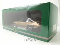 Singer Porsche 911 Targa 1995 gold metallic Modellauto 118 Cult Scale Models