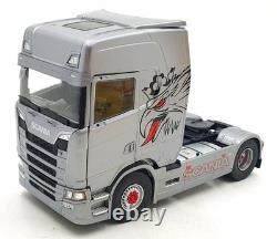Solido 1/24 Scale Diecast S2400305- 2023 Scania S580 Highline Custom Silver