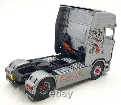 Solido 1/24 Scale Diecast S2400305- 2023 Scania S580 Highline Custom Silver