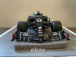 Spark Lewis Hamilton Mercedes Amg F1 W11 1/18 Scale Champion Turkish Gp 2020