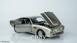 Stirling Scale 118 Aston Martin V8 Vantage 1986 (X-Pack) Birch Silver Meta