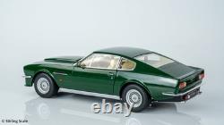 Stirling Scale 118 Aston Martin V8 Vantage 1986 (X-Pack) British Racing Green