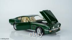 Stirling Scale 118 Aston Martin V8 Vantage 1986 (X-Pack) British Racing Green