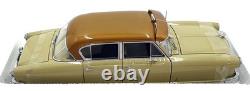 Sun Star 1/18 Scale 5112 1952 Nash Ambassador Airflyte Ann Gold/Champagne