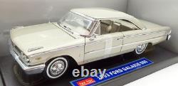Sun Star 1/18 Scale Diecast 1461 1963 Ford Galaxie 500 Silver