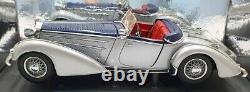 Sun Star 1/18 Scale Diecast 2403 1939 Horch 855 Roadster Silver / Blue