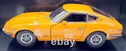 Sun Star 1/18 Scale Diecast 3511 1972 Nissan Datsun 240Z Orange