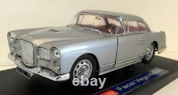Sun Star 1/18 Scale Diecast 3752 Facel Vega HK500 Silver