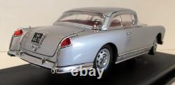 Sun Star 1/18 Scale Diecast 3752 Facel Vega HK500 Silver
