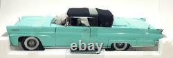 Sun Star 1/18 Scale Diecast 4704 1958 Lincoln Continental MKIII Sequoia Green