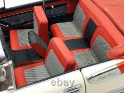 Sun Star 1/18 Scale Diecast 5471 1959 Dodge Custom Royal Lancer Conv Poppy/Pearl