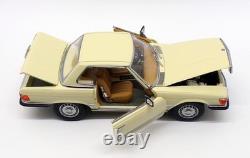 Sun Star 1/18 Scale Model Car 4667 Mercedes Benz 350 SL Ivory