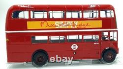 Sun Star 1/24 Scale 2944 AEC Routemaster London Bus R106 Finsbury Park Station