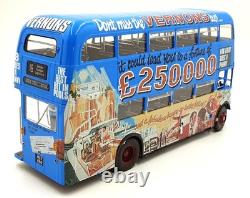 Sun Star 1/24 Scale Diecast 2905 RM 686 WLT 686 London Transport Vernons Pools
