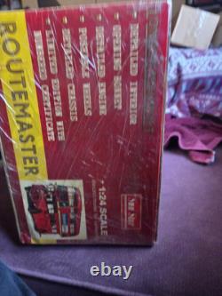 Sun Star Diecast Routemaster Rm 870 Wlt 870 124 Scale (2908) Boxed