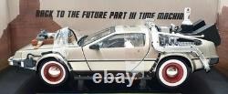 Sunstar 1/18 Scale 2712 Back To The Future Part 3 Time Machine Delorean