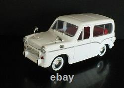 Susita miniature car model israel diecast 1/18 scale last 35 models vintage