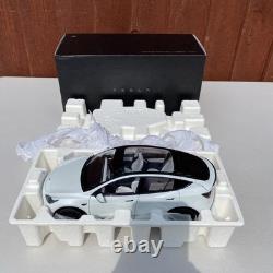 TESLA 118 Scale Model Y White Diecast Car Official Dealer Edition New Boxed
