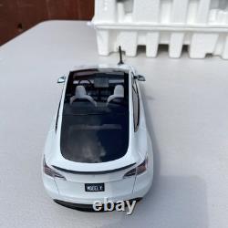 TESLA 118 Scale Model Y White Diecast Car Official Dealer Edition New Boxed