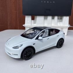 TESLA 118 Scale Model Y White Diecast Car Official Dealer Edition New Boxed