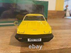 TRIUMPH TR7 Coupe in Inca yellow Cult Scale 118