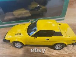 TRIUMPH TR7 Coupe in Inca yellow Cult Scale 118